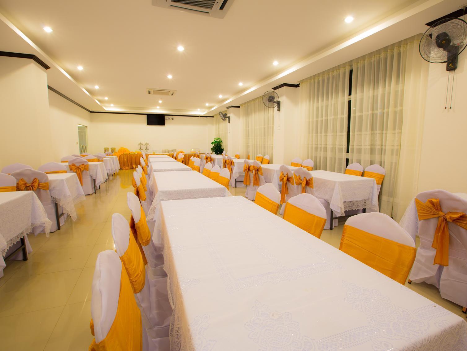 Douangchan Plaza Hotel Viêng Chăn Ngoại thất bức ảnh